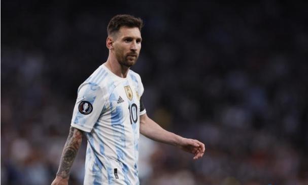 开拓者114-118惜败森林狼，杨瀚森首秀2分1板，比卢普斯小阵应对